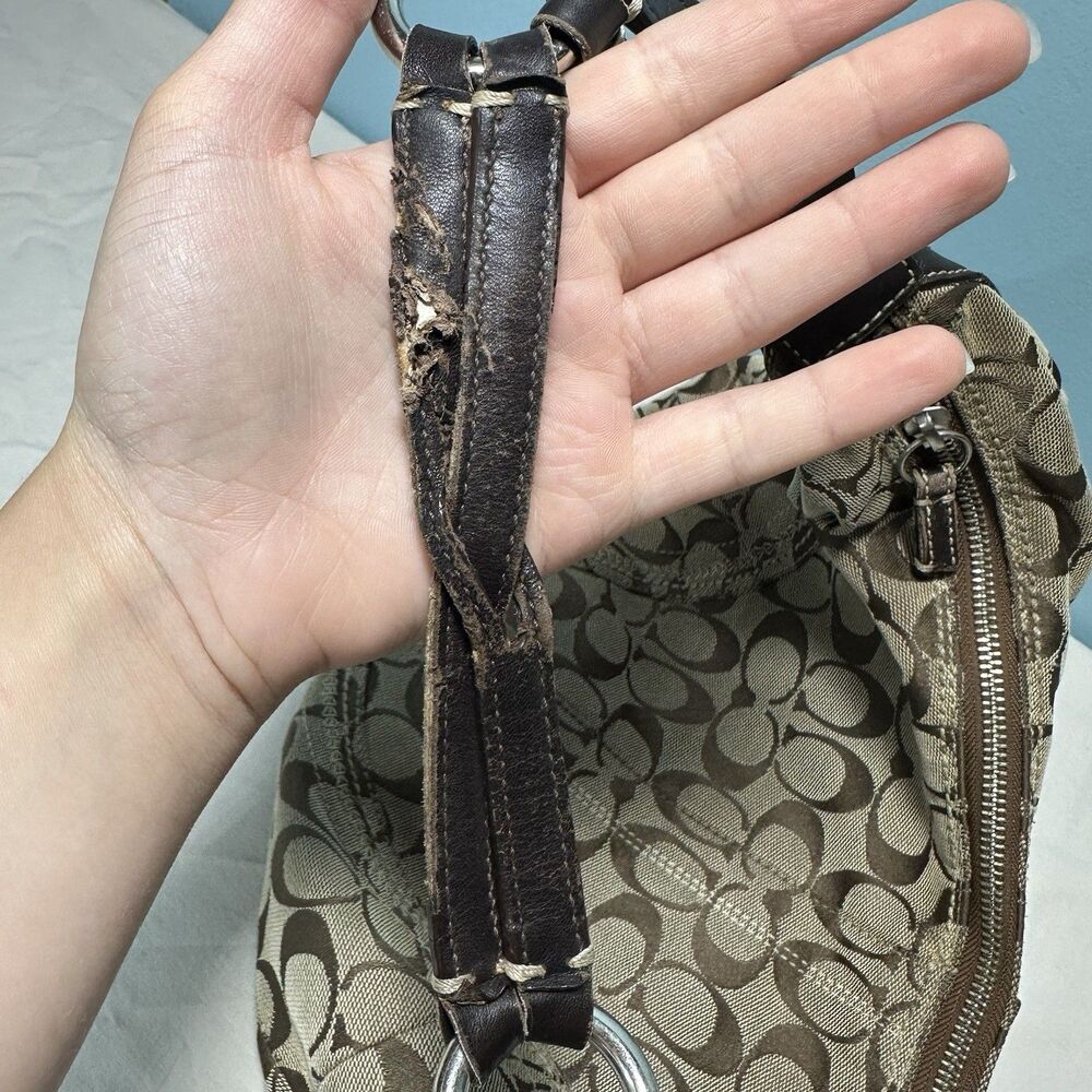 COACH Hobo One Shoulder Half Moon Signature Canvas Leather Bag Brown used Japan - Picture 13 of 16